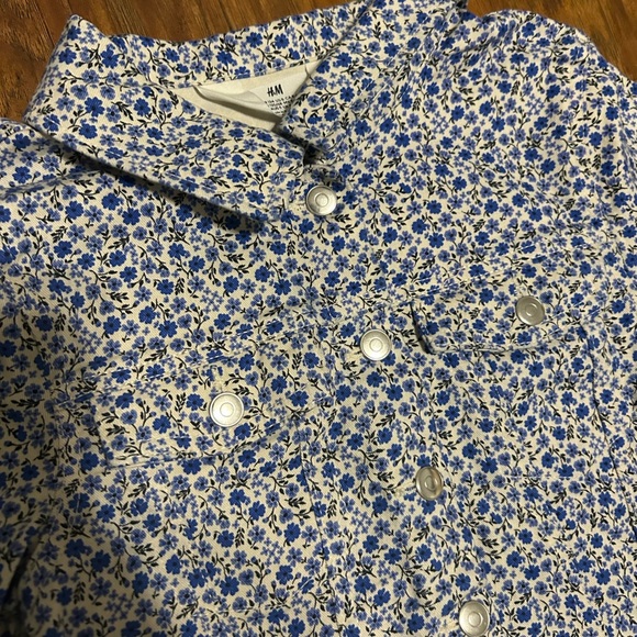 Zara Floral Blue and White Girl’s Jacket Size 8 - Picture 4 of 9